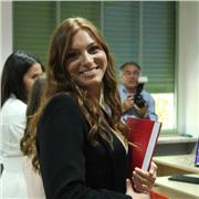 Vorresti imparare meglio l'inglese o recuperare le vecchie lacune? Contattami e studierò un metodo personalizzato per te!